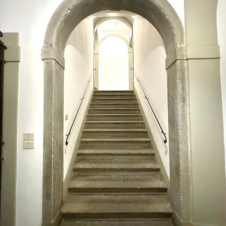 A Flat In Santa Croce-2